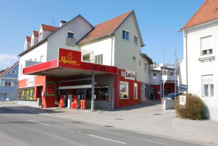 Einfahrt Wachtler-Hof bis 2018